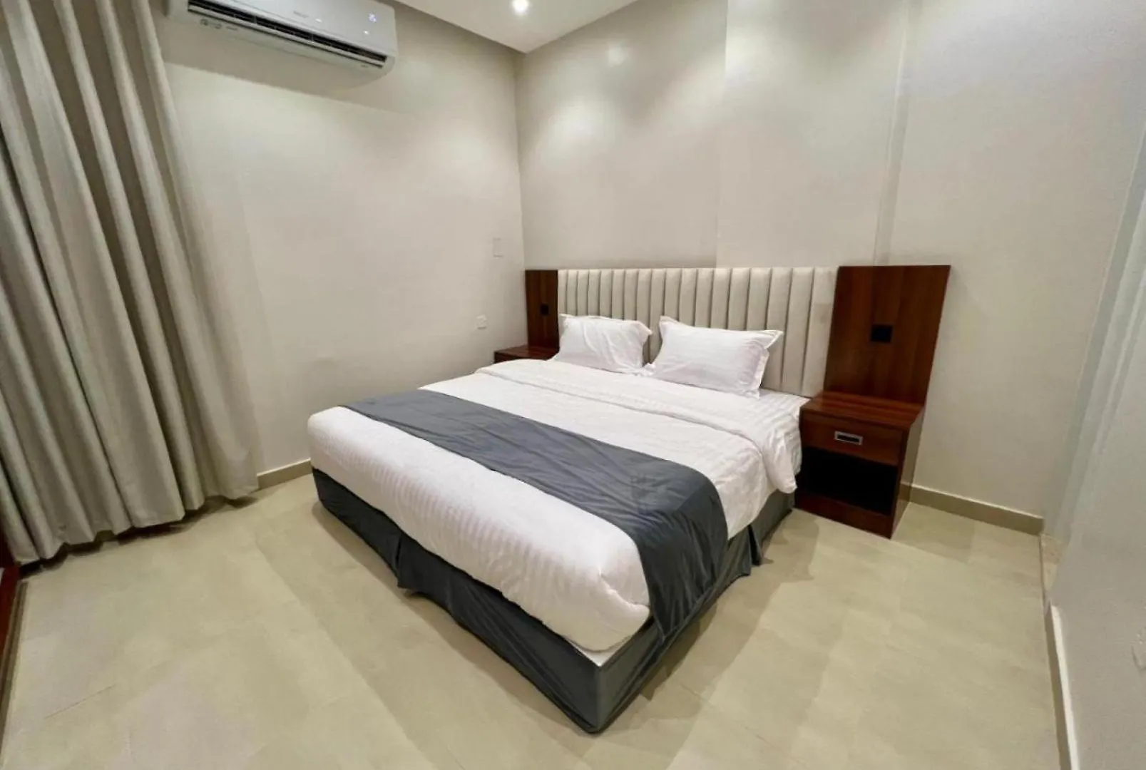 Hotel Grace A Family Hotel New Delhi 4*,